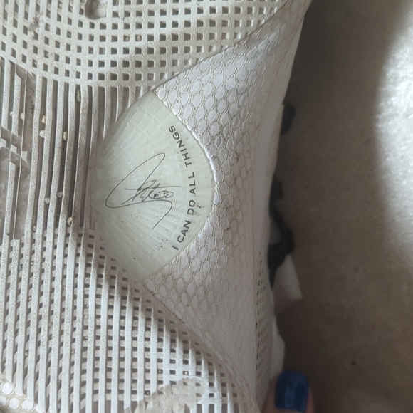 🎉HP🎉 Under Armour Curry 4's Size 7 Youth Black White Basketball Shoes - Picture 6 of 6